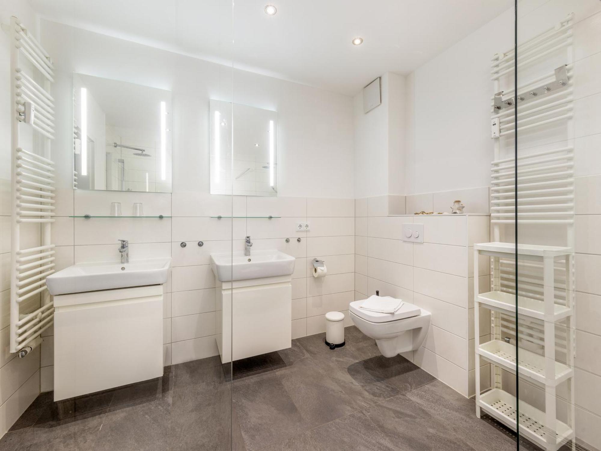 Ferienwohnung Strandlaeufer In Der Residenz Clara Sophia 빈츠 외부 사진